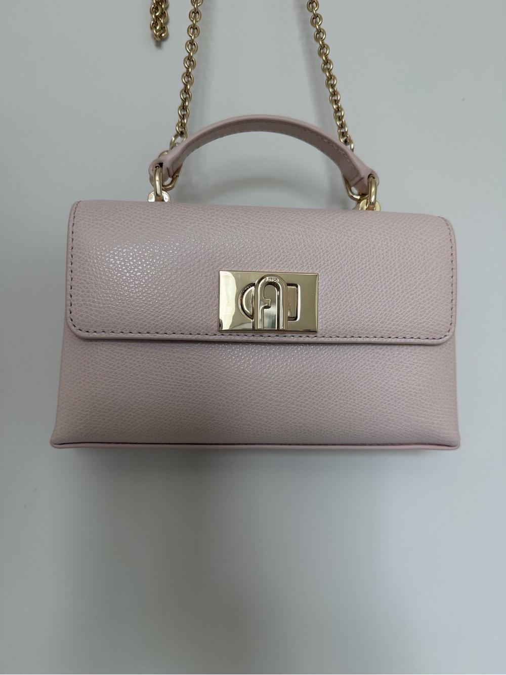 Furla 1927 Mini Top Handle Crossbody Bag Pink Leather
Like New! - Picture 7 of 7